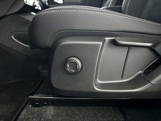 Volvo EX40