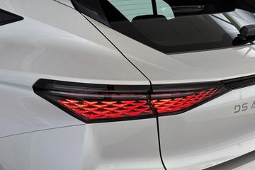 DS DS 4