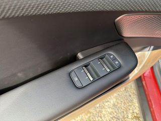 Mazda CX-6e