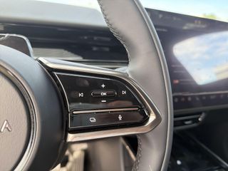 Mazda CX-6e