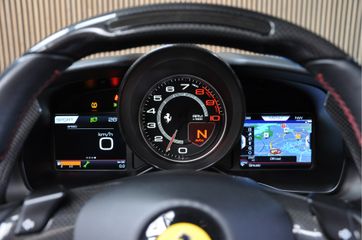 Ferrari F8 Spider