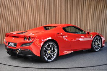 Ferrari F8 Spider