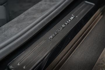 Ferrari 296