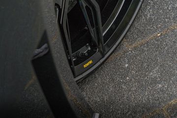 Ferrari 296