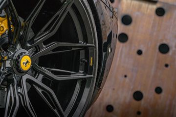Ferrari 296