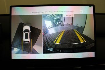 Geely Starray EM-i