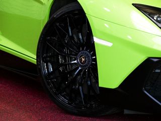 Lamborghini Aventador