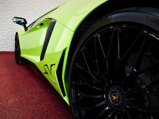 Lamborghini Aventador