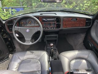 Saab 900