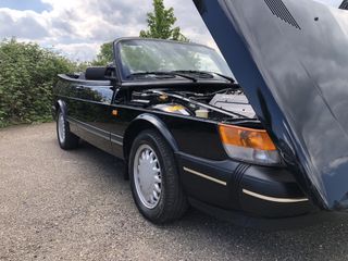 Saab 900