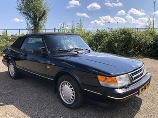 Saab 900