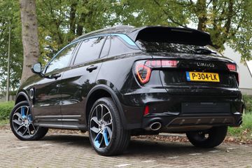 Lynk & Co 01