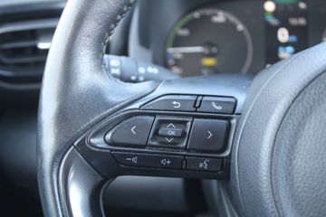 Mazda 2 Hybrid