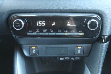 Mazda 2 Hybrid