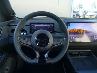 BYD SEAL
