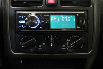 Mitsubishi Carisma