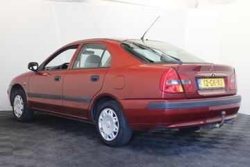Mitsubishi Carisma