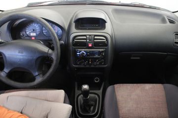 Mitsubishi Carisma