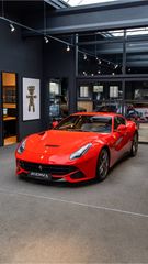 Ferrari F12
