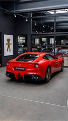 Ferrari F12