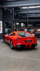 Ferrari F12