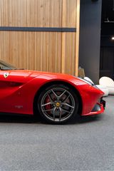 Ferrari F12