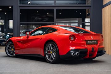 Ferrari F12