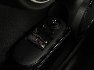 MINI 3-Deurs