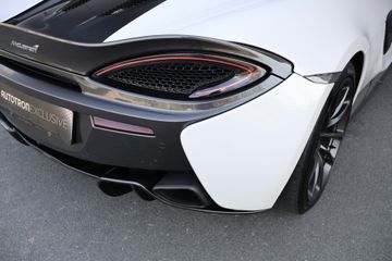 McLaren 570S