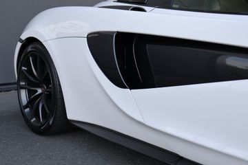 McLaren 570S