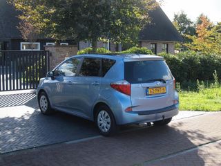 Toyota Verso-S