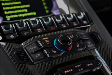 Lamborghini Aventador