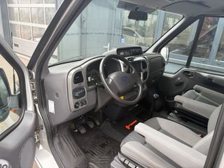 Ford Nugget