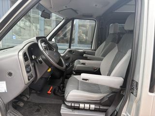 Ford Nugget