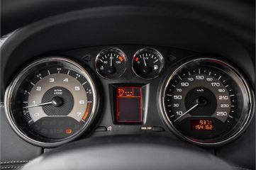 Peugeot RCZ
