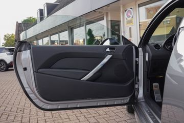 Peugeot RCZ