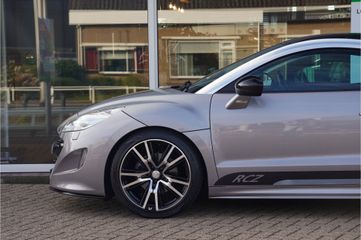 Peugeot RCZ