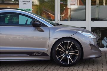Peugeot RCZ