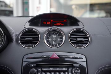 Peugeot RCZ