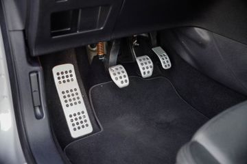 Peugeot RCZ