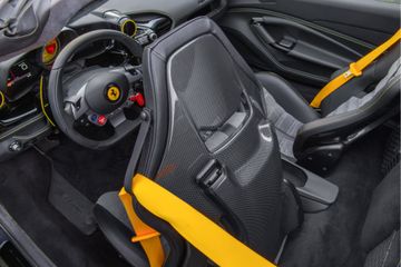 Ferrari F8 Spider