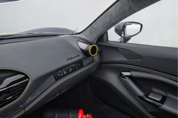 Ferrari F8 Spider