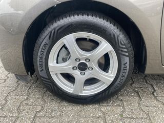 Toyota Verso-S