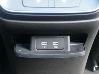 BYD SEALION