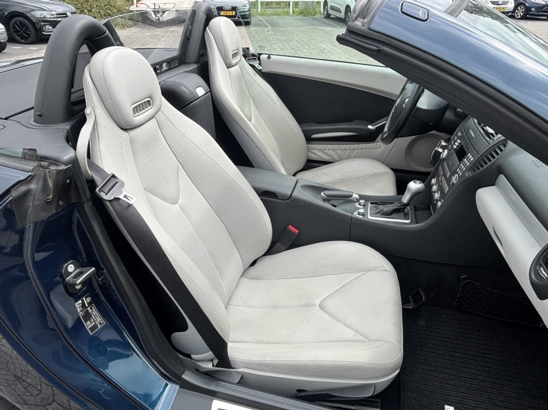 Mercedes-Benz SLK