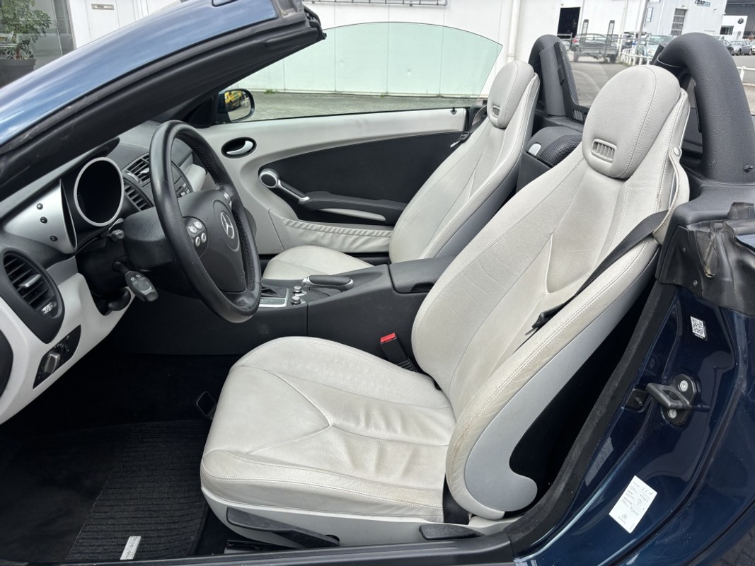 Mercedes-Benz SLK