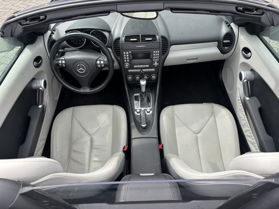 Mercedes-Benz SLK