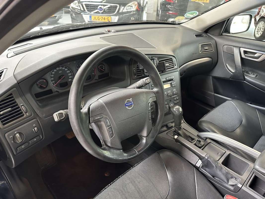 Volvo XC70