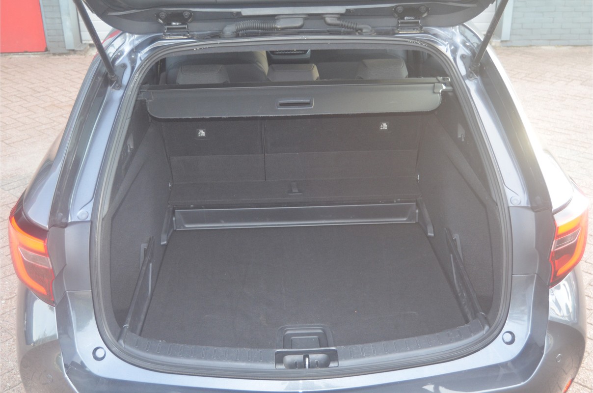 Toyota Corolla Touring Sports