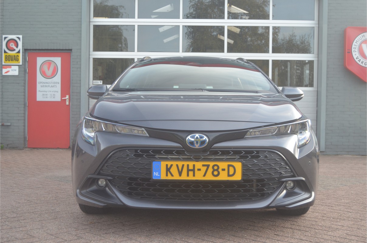 Toyota Corolla Touring Sports